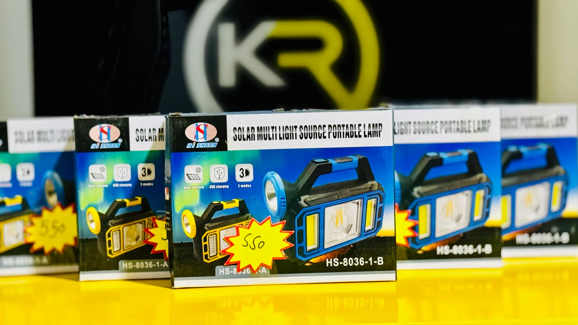 Solar multi light portable lamp